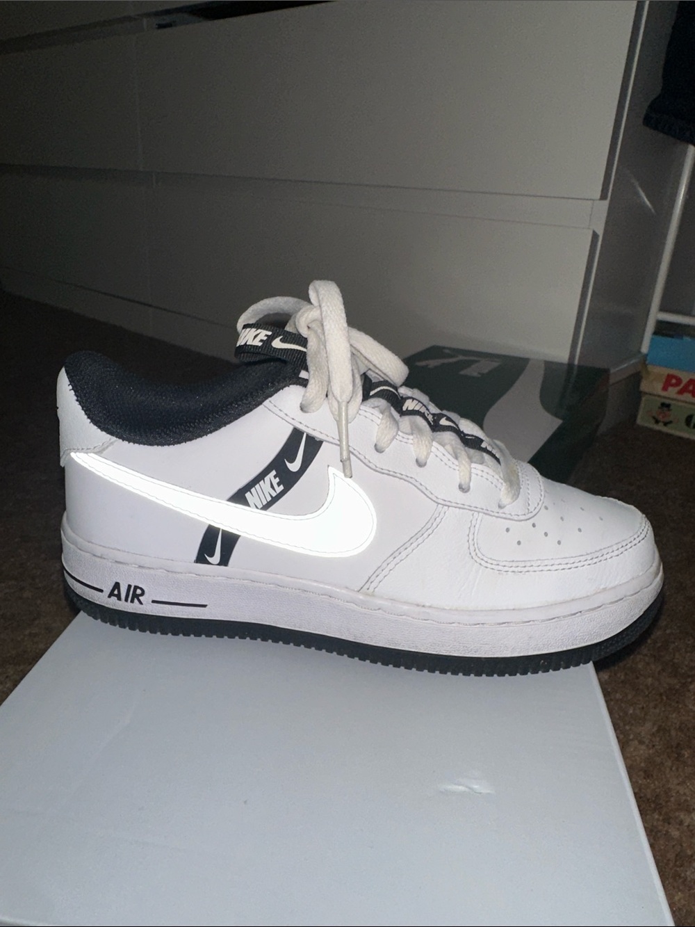 Nike Air Force 1 LV8 KSA (GS) White/Black/Reflect Silver Box Label